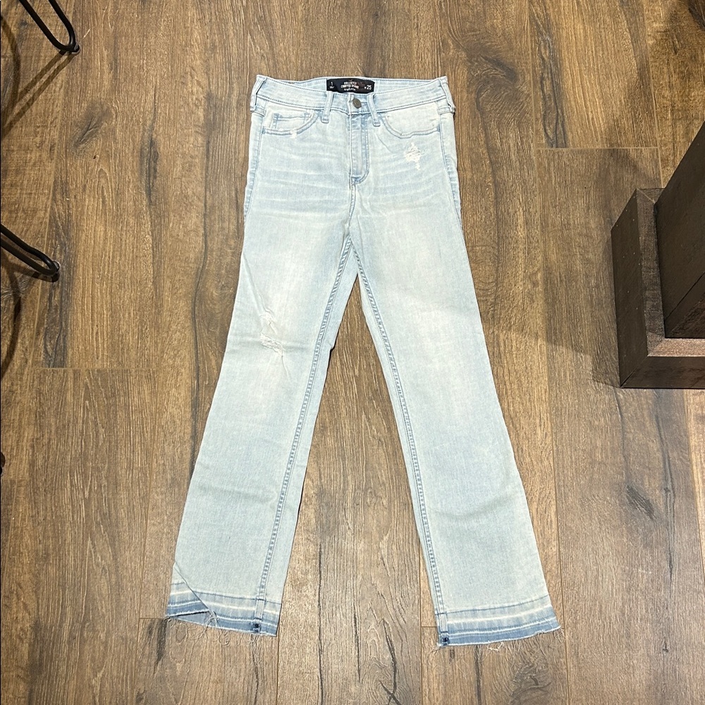 Hollister | Light Wash Cropped Skinny Jeans